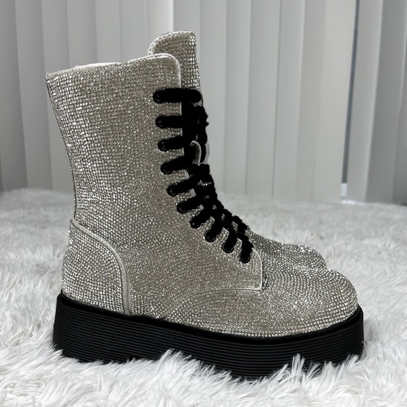 POSTER GIRL Diamond Duchess Rhinestone Combat Boots Zip Up Silver Black Size 6 - Picture 4 of 9